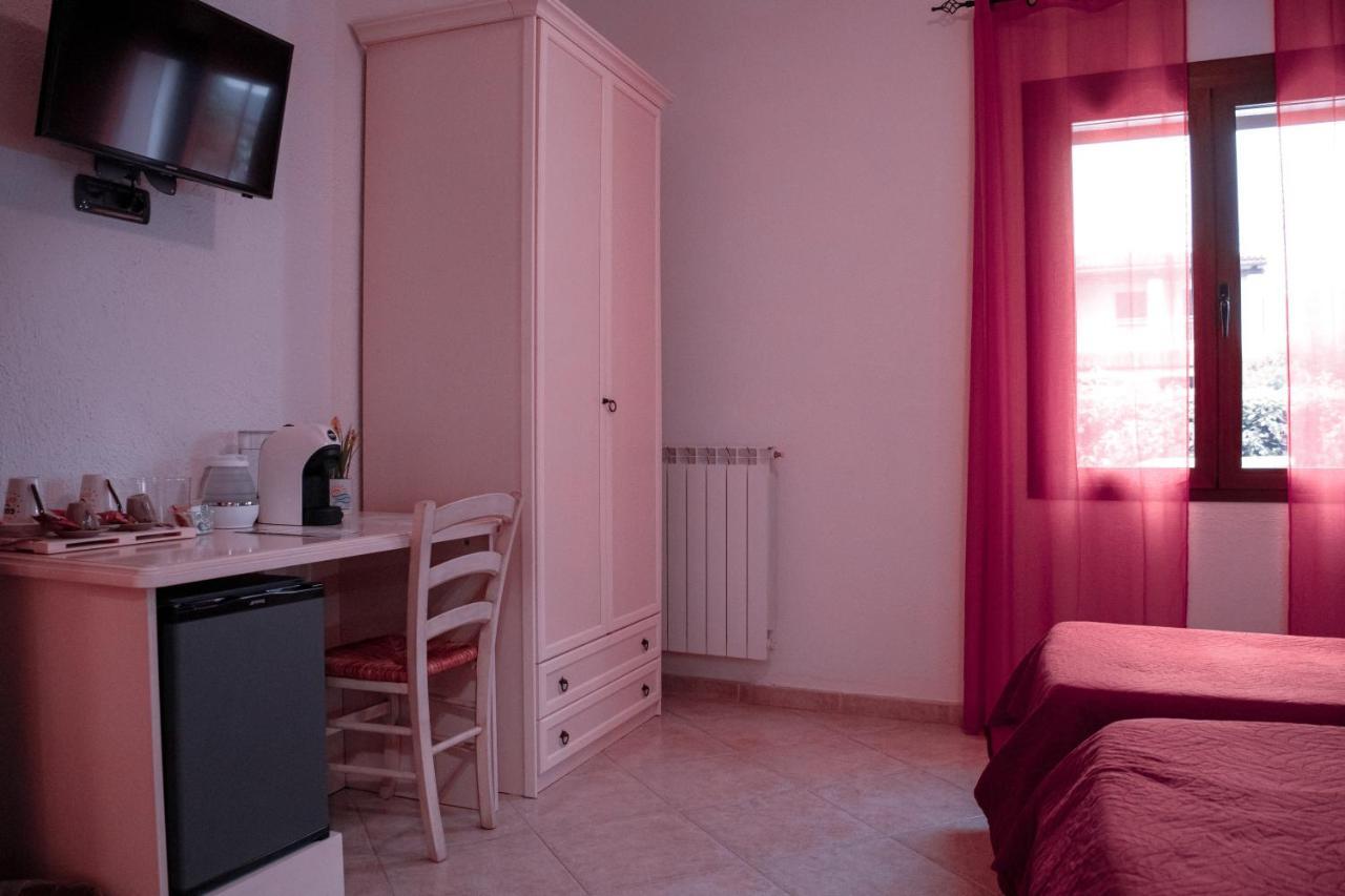 Hotel Mare Sole San Teodoro  Zewnętrze zdjęcie